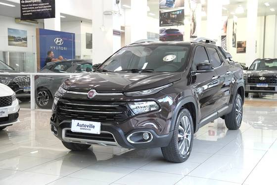 FIAT TORO 2.0 16V TURBO DIESEL VOLCANO 4WD AT9 FIAT TORO 2.0 16V TURBO DIESEL VOLCANO 4WD AT9